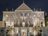B&B Heritage Villa Apolon 4*