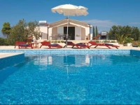 Sutivan 29 Holiday Home 