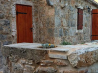 Vrbanj 11040 Holiday Home