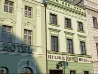Vacek Pod VД›ЕѕГ­ Hotel 4*