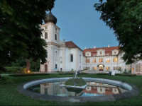Chateau Loucen Garden Retreat