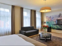 Residence James House 4*