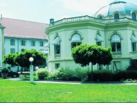 Hotel et Centre Thermal dYverdon-les-Bains 