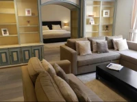 Larem Suites Old Town 