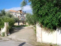 Kavos Psarou Studios & Apartments 