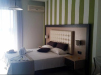 Mythos Apartments