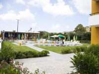 Manolis Studios 1*