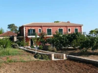 Avra Private Suites 3*
