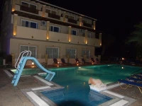 Olive Grove Studios 3*