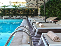 Nefeli Hotel