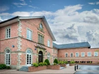 Cavan Crystal Hotel 4*