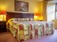 Lynhams Hotel 3*
