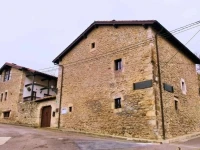 Posada De Fuentes 