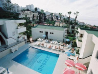 Apartamentos El Sombrero