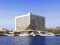 Sheraton Dubai Creek Hotel & Towers 5*
