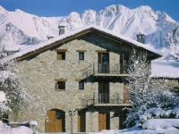 Casa Cornell 3*
