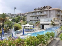 Hotel Lachea 3*