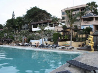 Golden Cliff House Beach Resort
