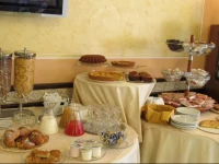 Midi Hotel 3*