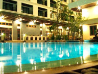 Mike Beach Resort