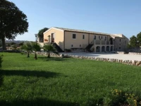 Artemisia Resort 3*
