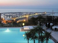 Albergo Villa Vittoria 3*