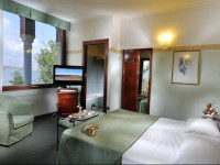 Hotel Russo Palace