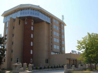 Hotel Feni