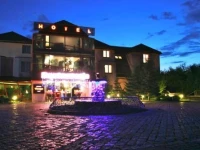 Hotel Tango 3*
