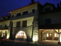 Folwark Stara Winiarnia 3*