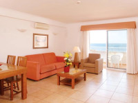 Sunplace Clube Porto Mos Beach Resort