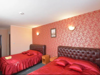 Hotel Stari Krovovi