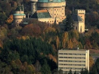 Damona Regia 3*