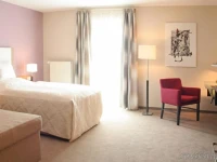 IMPIQ Hotel 3*
