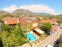 A&B Home Hotel