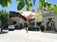 Nomad Cave Hotel 2*