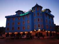 Rumi Hotel