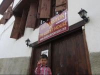 Efe Guest House