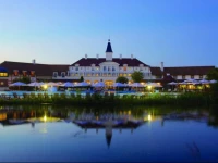 Marriotts Village dIle-de-France 4*