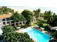 Camelot Beach Hotel 3*
