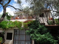 Elena Guest House