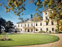 Chateau Mcely
