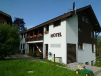 Hotel Bahnhof 3*