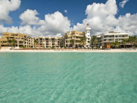 Encanto El Faro Deluxe Beachfront Condo