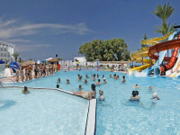 Palmyra Holiday Resort &amp; Spa