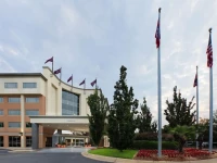Crowne Plaza Little Rock 4*