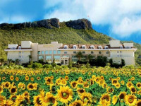 Meder Resort Hotel