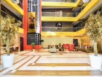 Landmark Suites 3*