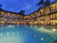 Jogjakarta Plaza Hotel 4*