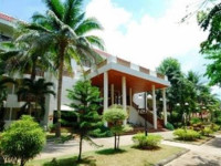 New Travel Beach Hotel & Resort